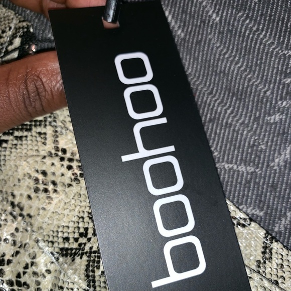 Snake print vinyl skirt - Picture 4 of 4